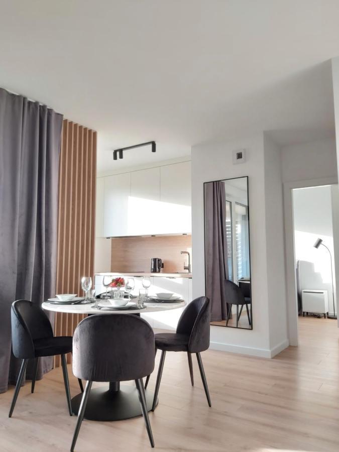 Apartament 150 Zaspa Vvita Z Prywatnym Ogrodem I Tarasem Gdańsk Eksteriør billede