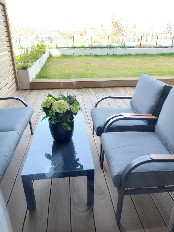 Apartament 150 Zaspa Vvita Z Prywatnym Ogrodem I Tarasem Gdańsk Eksteriør billede