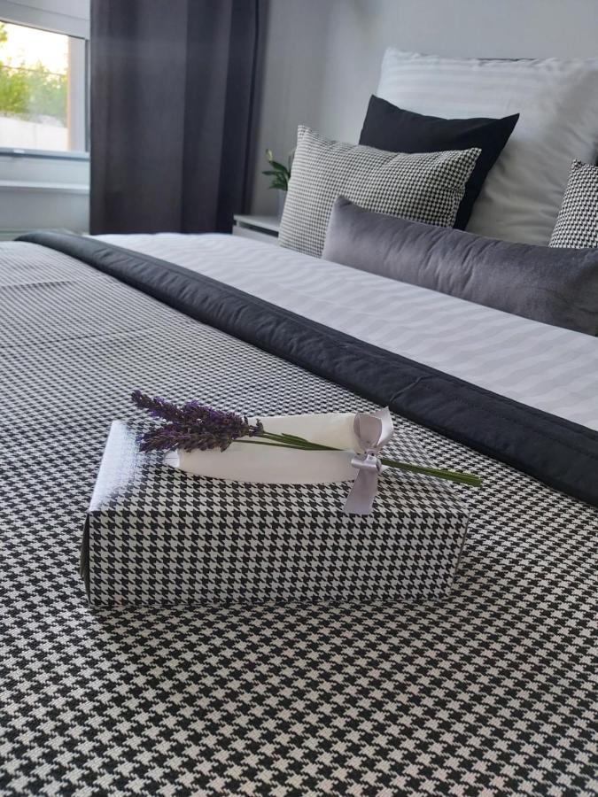 Apartament 150 Zaspa Vvita Z Prywatnym Ogrodem I Tarasem Gdańsk Eksteriør billede